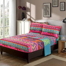 Choose cozy and stylish sheet sets, pillowcases and bed sheets and add cozy warmth to your bed. Amazon Com Omelas Bohemian Tribal Sheet Set King Size Boho Retro Floral Printed King Bed Sheets Soft Microfiber Bedding 16 Deep Pocket Ethnic Fitted Sheet Multi Colored Flat Sheets 2 Pillowcases Kitchen Dining