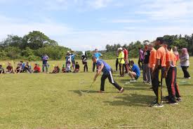 Menurut menteri belia dan sukan khairy jamaluddin, pelbagai aktiviti sukan dan riadah diadakan bagi membina asas ke arah negara bersukan sebagai gaya hidup kita. Photo Gallery Category Ybtm Kkmm Di Majlis Penyampaian Sijil Serta Bantuan Kepada Komuniti Ngo Hulu Terengganu Bersama Bakti Dan Program Sukan Bersama Rakyat Di Padang Memorial Batu Bersurat Terengganu