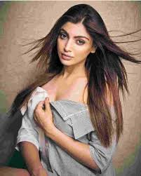 Akanksha Puri Wiki Biography Boy Friend Age Height And More Bollywood Stars Indian Actresses Actresses