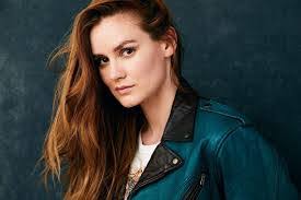 Lexis Johnson's Instagram, Twitter & Facebook