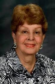 Ellie Jeffers's Instagram, Twitter & Facebook