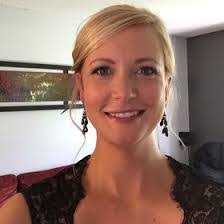 Laura Kauth's Instagram, Twitter & Facebook