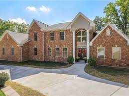 150 Sugar Mountain Dr Fenton Mo 63026 Mls 18006557 Zillow House Styles Fenton Zillow