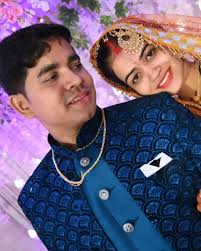 Two years back we shot the wedding of Nishanth Rao & Malavika. And this  year, we were there to capture Rishika Dontheneni's (Malavika's sister)  wedding. Godspeed! Such a lovely couple, Venkat &