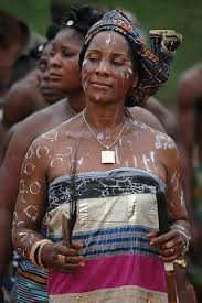 Danseuse Bete C Viviane Fortaillier Unfpa Ci Photographie De Arts Au Feminin Publie Par Unfpa Ci By Because Everyone Counts African People African Life Africa
