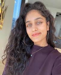 Radhi Devlukia HAPPY BIRTHDAY to the LOVE of MY LIFE! You are the most  fun-loving, kind hearted and positive person I know. I love how you guide  me spiritually, entertain me with