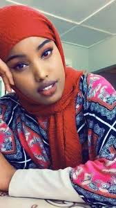 Dheebuu Jaalalaa .Add na godhaa Mammaaksa Oromoo ! ~ "Nyaannee dhuufuu  miti; heerumnee quufuu dadhabne" jette jaartiin ~ Dubartii fi Qawwee abbuma  bira jirutu dhukaasa! ~ Dhiirrii fi sareen bakkuma itti ho'e