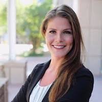 Erin Sammon's Instagram, Twitter & Facebook