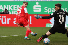 Der lauf der spvgg greuther fürth im sportpark ronhof hält an. J3q0vegwsprkwm