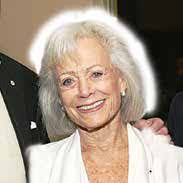 Lori Trudeau's Instagram, Twitter & Facebook