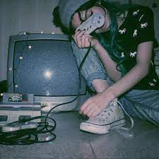 Grunge is a darker, edgier style that is usually depicted these days with glitches, vinyl records, cigarettes, neon lights, and the color black (which has . Games Soft Grunge And Grunge Image 6046803 On Favim Com