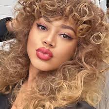 The lady in black behind Ibrahim Mahama is Victoria Awuni who worked with  E&P as a lawyer. This was when they initially signed the contract to buy  Azumah Resources' mining concession. She