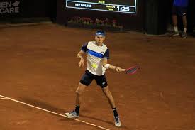 The latest tennis stats including head to head stats for at matchstat.com. Se Acabo La Ilusion Alejandro Tabilo Cae Vapuleado Por El Heredero De Nadal En La Qualy De Roland Garros La Tercera