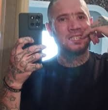 You love your life #kevingates #stutter