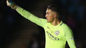 Он играет на позиции вратарь. City Chief On Twitter Arijanet Aro Muric Was Born In Zurich Switzerland To Albanian Parents He Holds Kosovan Montenegrin And Swiss Passports As Per Wiki Kosovan Fa Have Confirmed That He Will