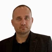 40+ "Holka" profiles