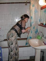 Voyeur Dorm babe caught taking a shower on hidden spy cam Porn Pictures,  XXX Photos, Sex Images #3329583 - PICTOA
