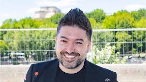 Qui est Chris Marques ?