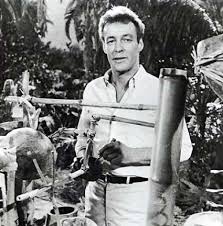 Designer island on a budget 02:59 watch host paul ryan install a custom factory kitchen island. Peoplequiz Trivia Quiz Gilligan S Island Characters The Professor