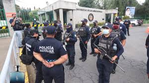 Sus instalaciones deportivas incluyen alberca, campos de futbol rápido, soccer, americano y. P N0lfvz8b15im