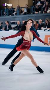Who needs costumes? Naked girls and their partners making figure skating  look like a public porn spectacle! - @varsitypussiess Sex Reel On  xfree.com – TikTok Porn & Shorts