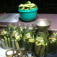 I M Making Kosher Dill Pickles Using Mrs Wages Mix Add Red Pepper Flakes And Ball Pickle Crisp Granules A New Pro Canning Recipes Kosher Dill Pickles Pickles