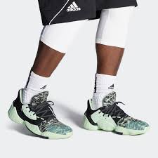 The new shoe was designed in collaboration with daniel patrick. Lightweight Basketball Shoes The Shoe Pro Shoe Distributor