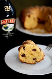 Bundt Cake Au Baileys Et Pepites De Chocolat Recette En Video Delicieux Desserts Pepite Chocolat Bundt Cake