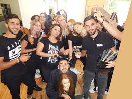 Alle super nett und freundlich. Ausbildung