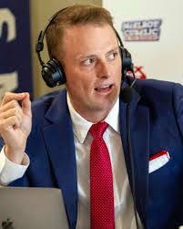 Luke Akers's Instagram, Twitter & Facebook