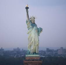 Können sie einen techniker zu mir schicken und den anschluss reparieren? Lady Liberty Wird 130 13 Fakten Uber Die Freiheitsstatue Von New York Welt