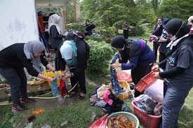 Modul 1 etika, moral, nilai dan norma 1. Kursus Umum Penghayatan Etika Dan Peradaban Bentuk Graduan Beretika Dan Bersifat Positif Utm Newshub