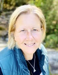 Jodi Thurston's Instagram, Twitter & Facebook