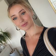 Alissa Mccall's Instagram, Twitter & Facebook