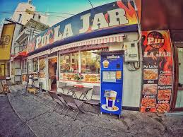 Comanda mancare de la pui la jar braila. Pui La Jar O Afacere TanÄrÄ Care A Implinit De Curand 3 Ani De Activitate