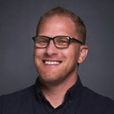 Blair Maynard's Instagram, Twitter & Facebook