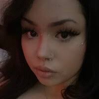 Ginger Wheeler's Instagram, Twitter & Facebook