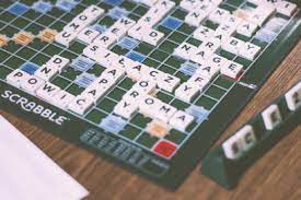 Planeta tierra, bajo el mar, invenciones. Scrabble En Clase De Espanol Para Estudiar Vocabulario Eleinternacional