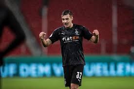 Neuhaus won his first professional game for 1860 munich but suffered more losses, coming off the bench to. Florian Neuhaus Fans Posts Facebook
