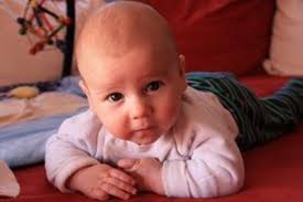 Die geschwollenen augen direkt nach der geburt kommen von dem druck, der im geburtskanal entsteht. Nach Geburt Babytime Starkt Mutter Kind Bindung