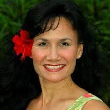 Ramona Cannon's Instagram, Twitter & Facebook