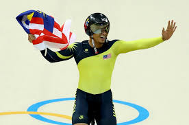 Dato' muhammad azizulhasni bin awang dpmt kmn amn is a malaysian professional track cyclist. Azizulhasni Kenang Empat Tahun Menang Olimpik Pengorbanan Berbaloi
