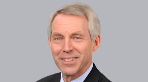 Pastor Ritchie delivers invocation at Capitol upon Rep. Halbrook's  invitation