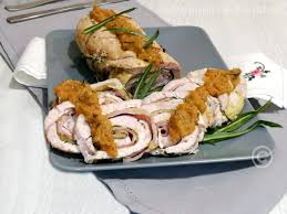 Maybe you would like to learn more about one of these? Rotolo Di Tacchino Farcito Con Zucchine E Prosciutto Ricetta Appetitosa