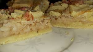 Dam la cuptor pana ce bezeaua capata o crusta usor aurie deasupra. Prajitura Cu Mere Si Bezea Youtube