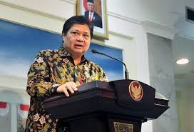DPR Dukung Airlangga Hartarto Tambah Stok Vaksin Covid-19