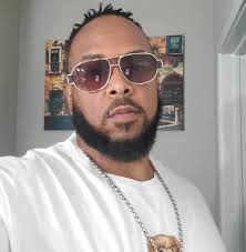 Walking in with Bachelor of Science . Congratulations to Aliyah hussein