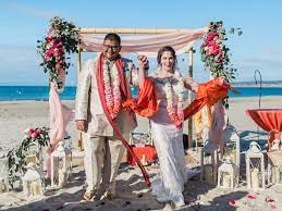 Jessica Heman Indian Fusion Monterey Beach House Beach Wedding Attire Indian Bride And Groom Indian Beach Wedding
