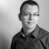 Dennis Alex, Buchhalter in Bremen