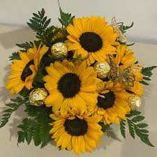 El significado de las flores amarillas y su historia